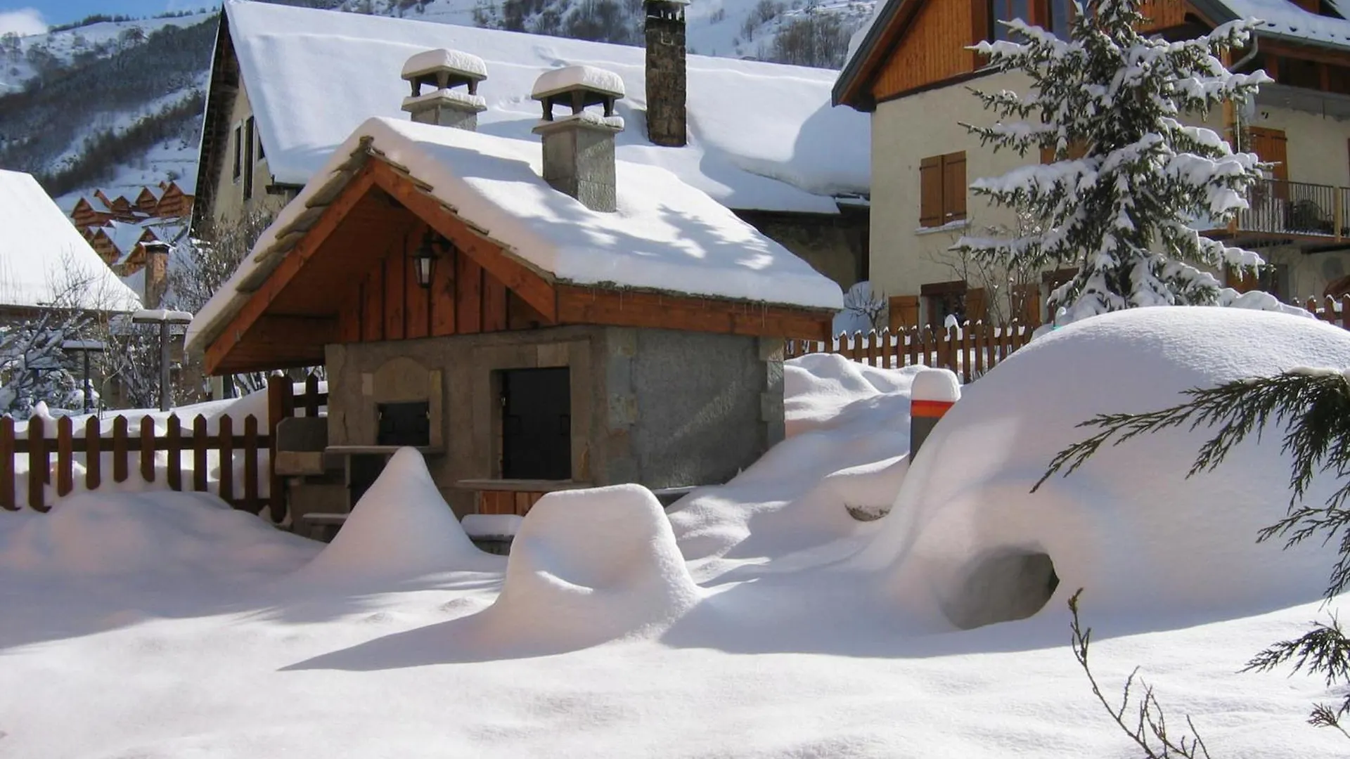 Appartement 2 Pieces 4 Personnes 3* Expose Sud-Est Au Centre De Valloire, Proche Des Remontees Mecaniques - Fr-1-263-83 Valloire